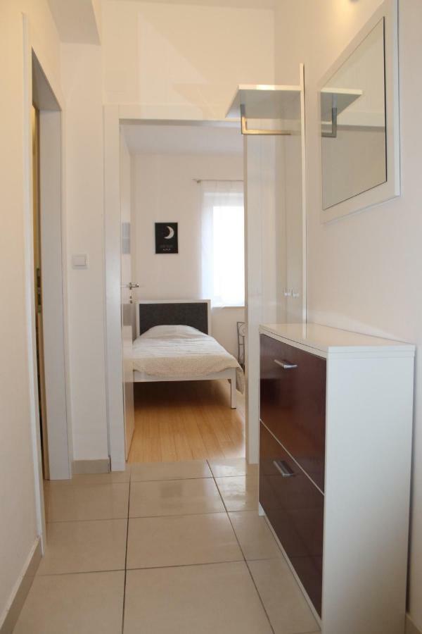 Apartman M&M Stara Novalja Exteriör bild